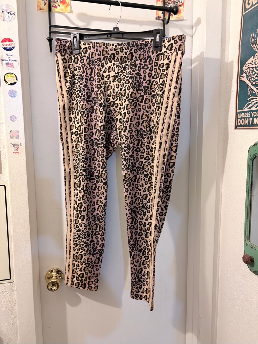 Adidas- size XL- leopard print 7/8 leggings w/3 stripes. NWT